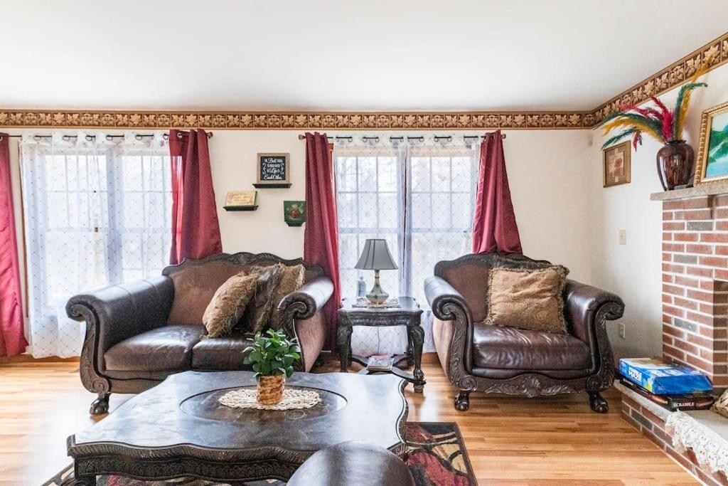 Cheerful Pocono Home Away From Home Albrightsville Exterior foto